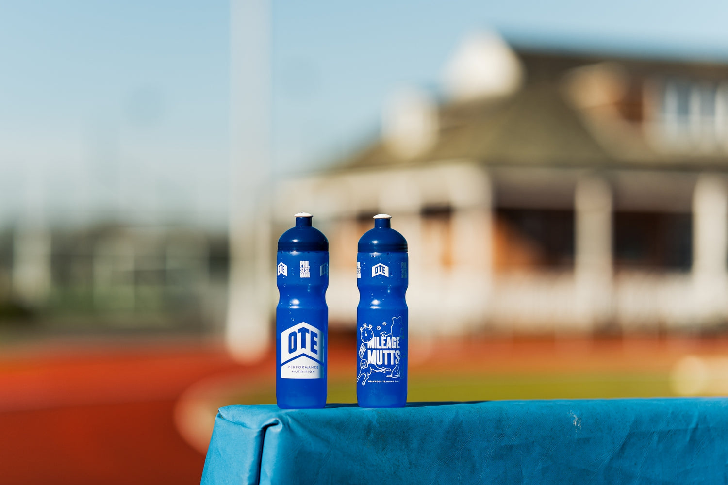 OTE x Phil Sesemann Running Bottle 400ml
