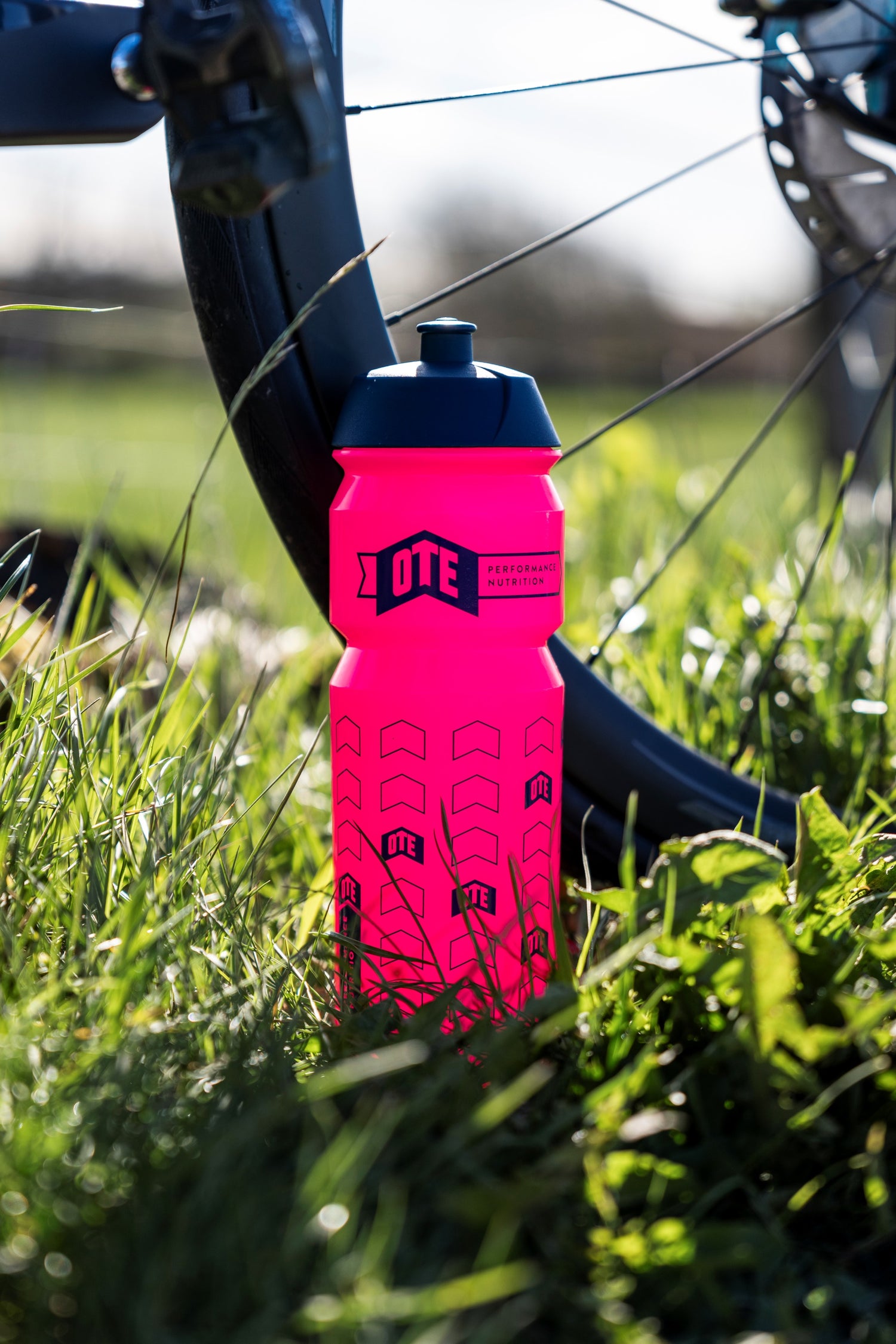 Pink Hup Hup Drinks Bottle 750ml