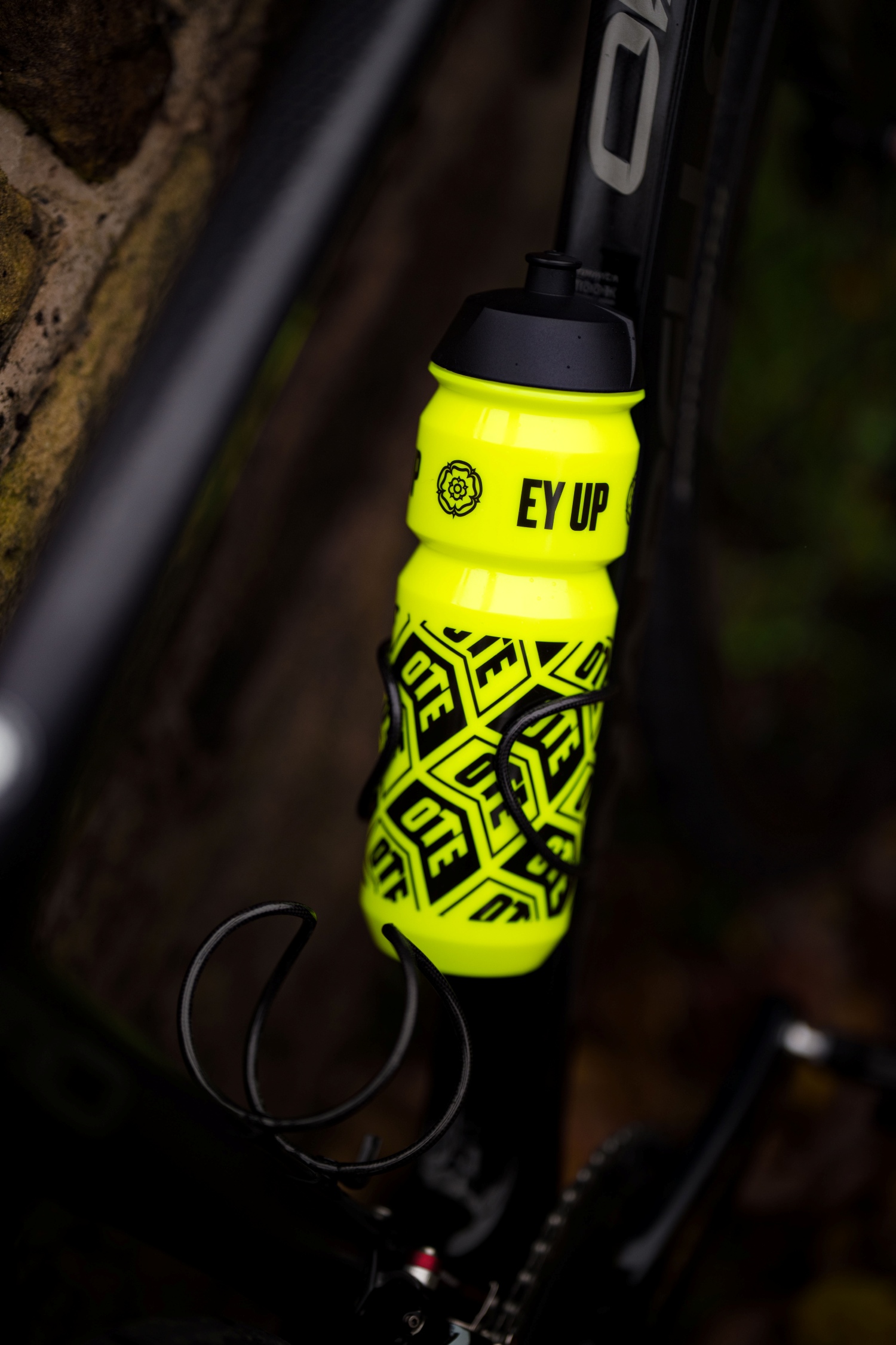 Fluro Yorkshire Drinks Bottle 750ml — OTE Sports