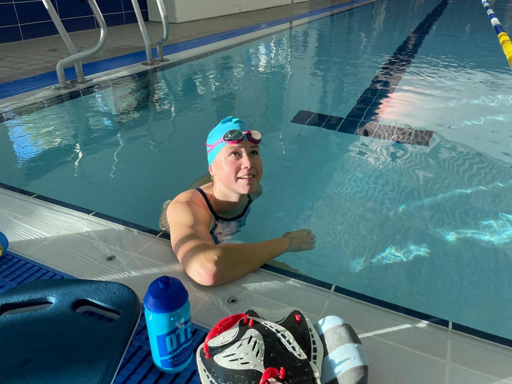 Lucy Byram indoor swimming.